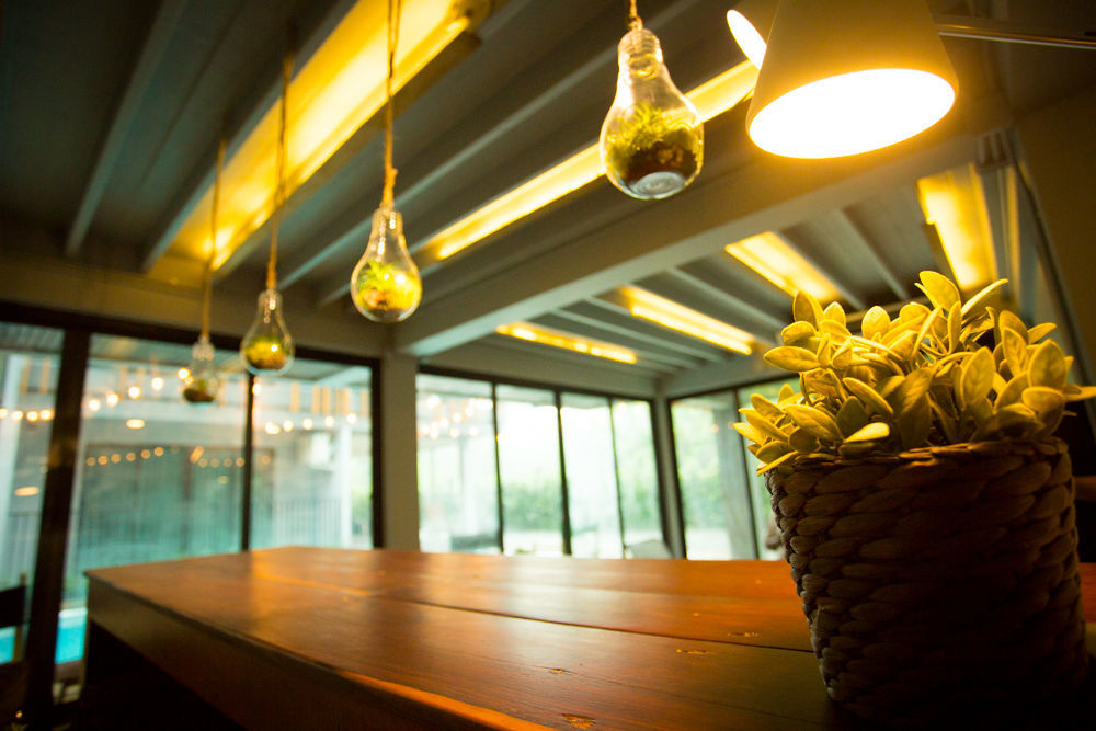 Nest By Sangob Hotel Bangkok Buitenkant foto