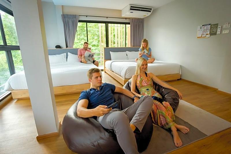 Nest By Sangob Hotel Bangkok Buitenkant foto