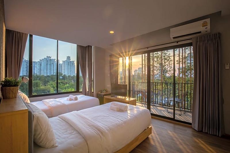 Nest By Sangob Hotel Bangkok Buitenkant foto